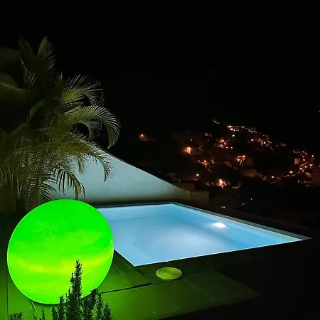 Abrazo De Tamadaba Agaete (Gran Canaria)